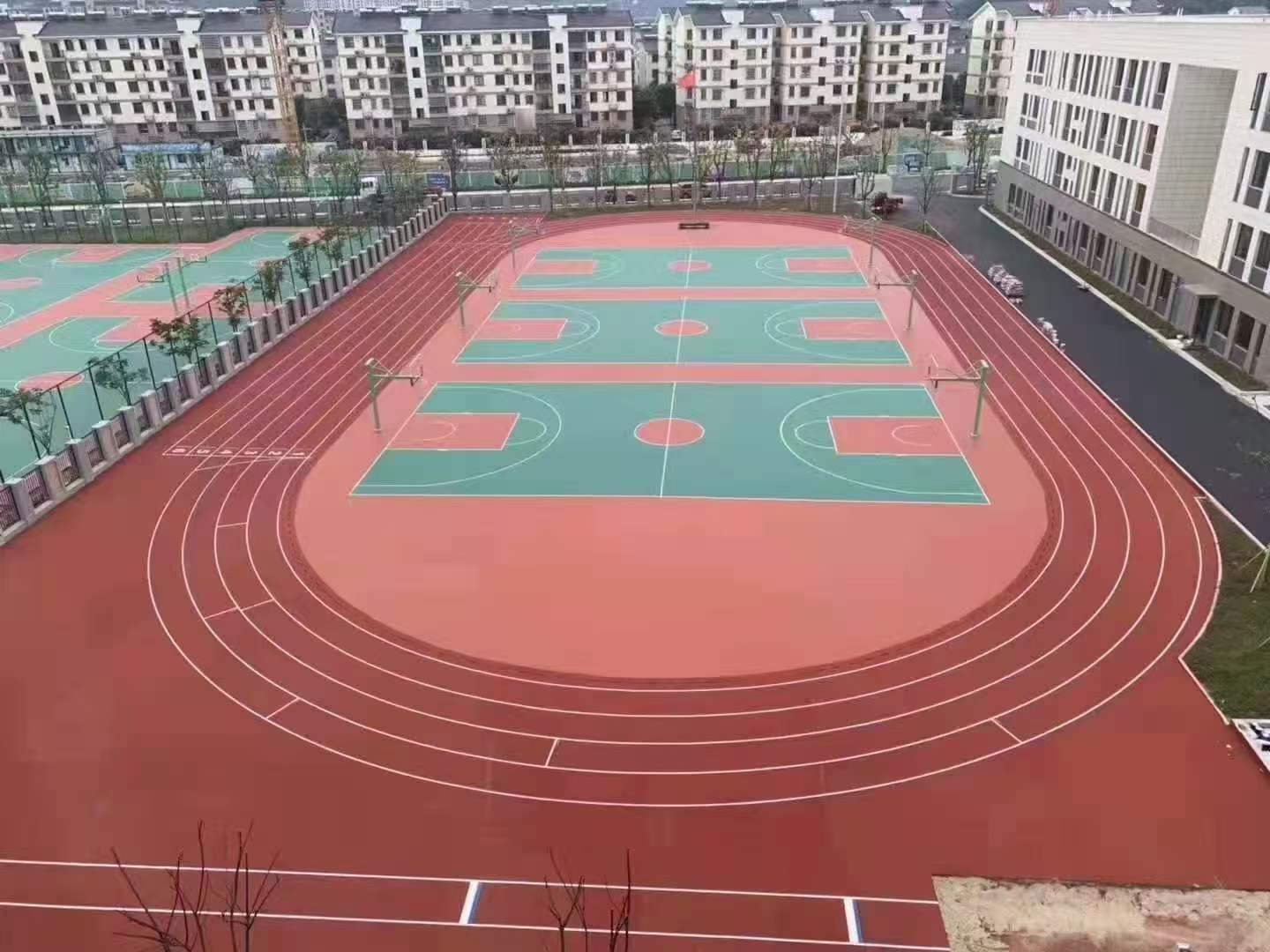 白山市混合型塑胶跑道人造草坪 - 厂家